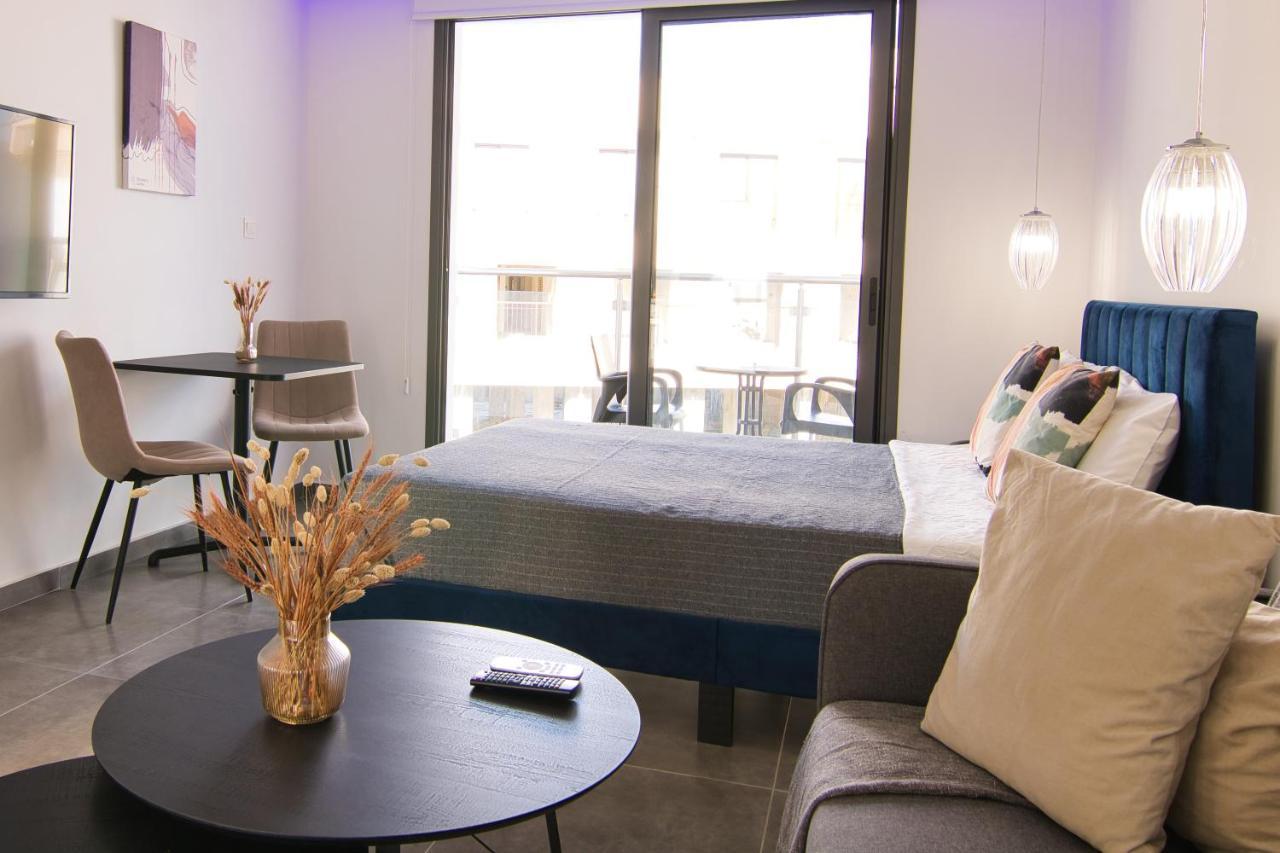 Phaedrus Living: Seaside Luxury Flat Athina 118 Lejlighed Paphos Eksteriør billede